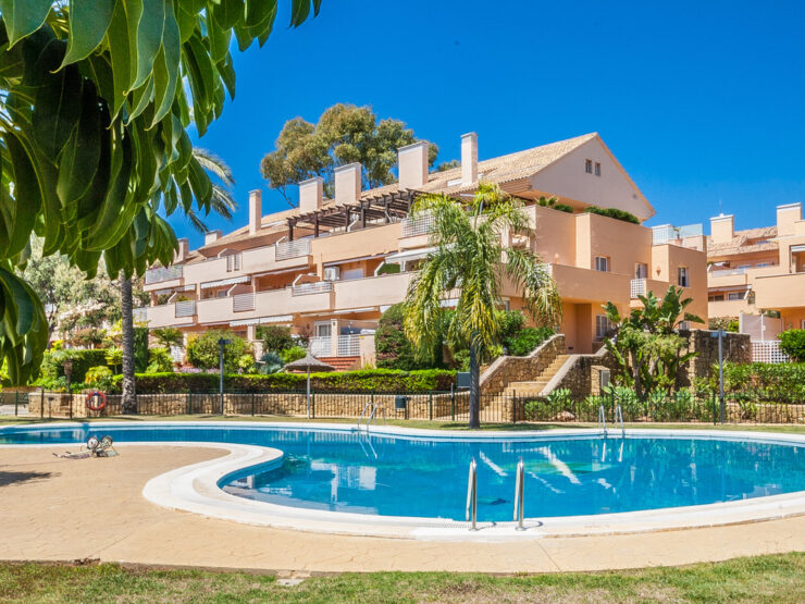 3 Bedroom Apartment  in Elviria