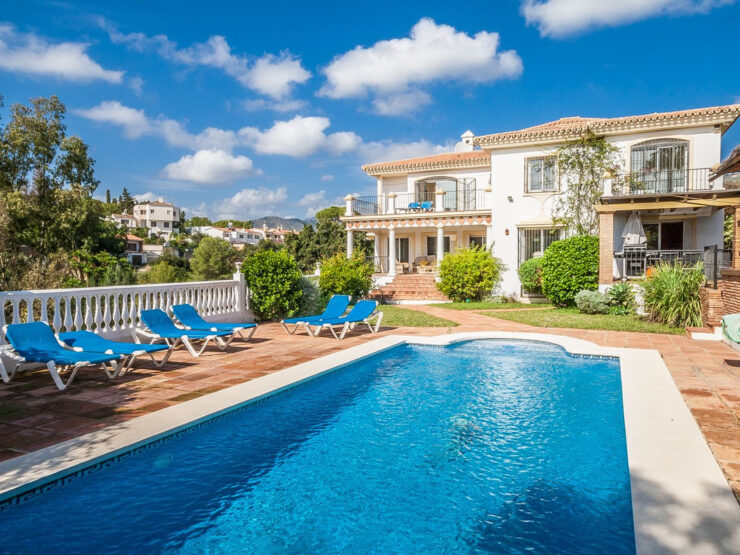 5 Bedroom Villa  in Elviria