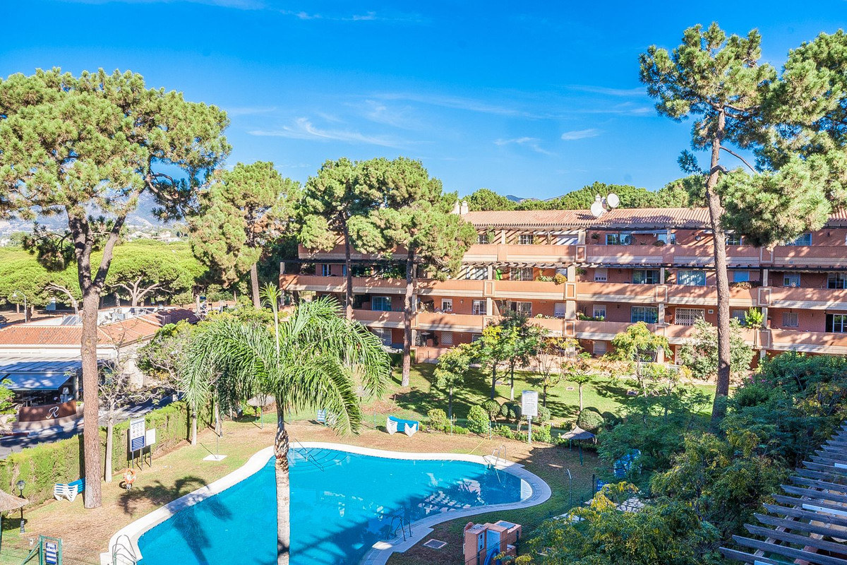 2 Bedroom Penthouse in Elviria