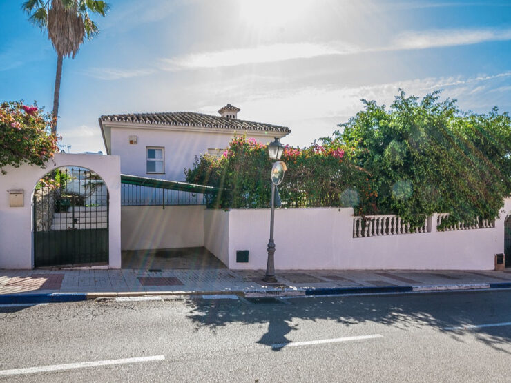 2 Bedroom Villa  in Las Chapas