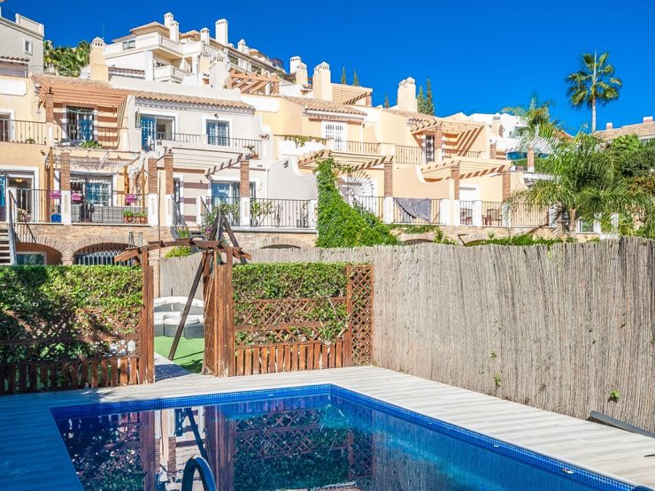 3 Bedroom Townhouse  in Riviera del Sol