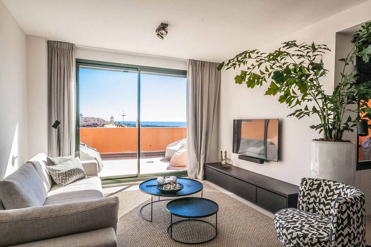 3 Bedroom Apartment  in Elviria