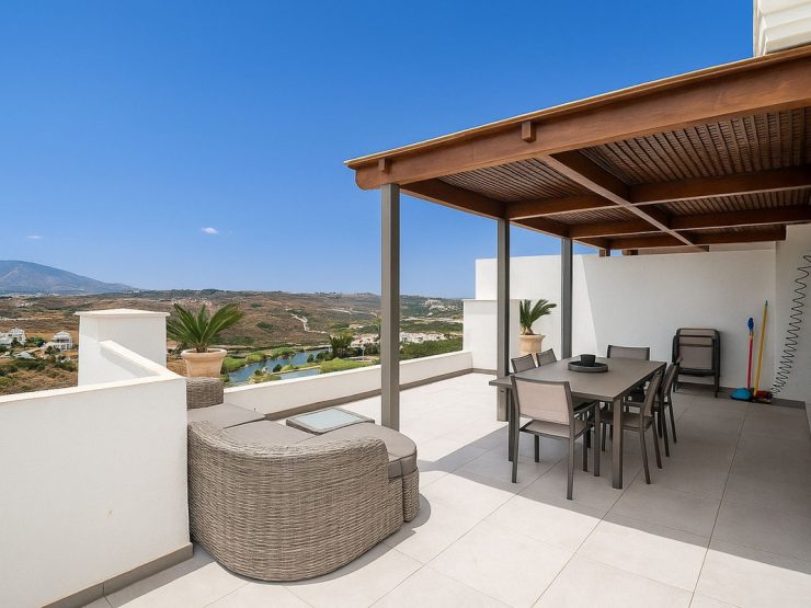3 Bedroom Penthouse in Calanova Golf