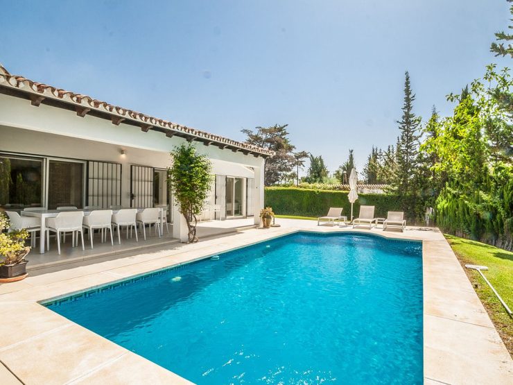 5 Bedroom Villa in Elviria