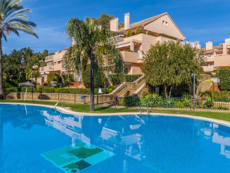 2 Bedroom Apartment  in Elviria