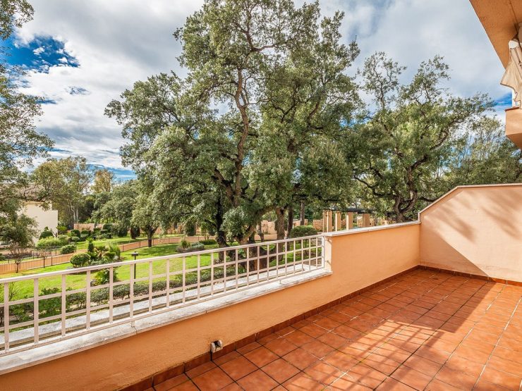 2 Bedroom Apartment  in Elviria