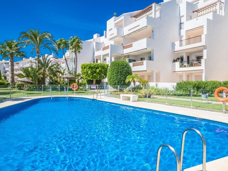 3 Bedroom Apartment  in Riviera del Sol