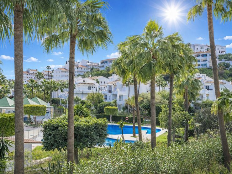 2 Bedroom Apartment  in Riviera del Sol