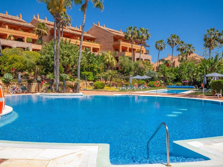 2 Bedroom Apartment  in Bahía de Marbella
