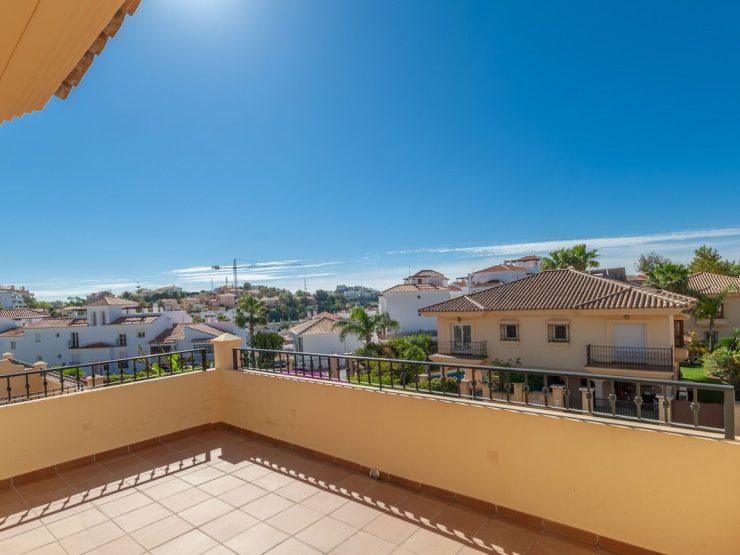 4 Bedroom Villa  in Riviera del Sol