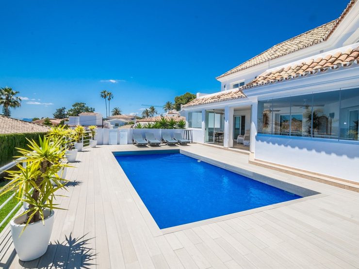 6 Bedroom Villa  in Estepona