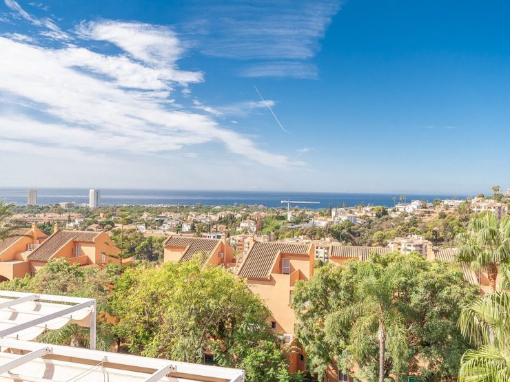 2 Bedroom Penthouse in Elviria