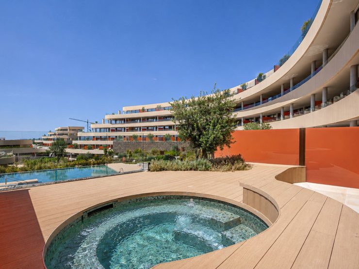 3 Bedroom Apartment  in Higueron
