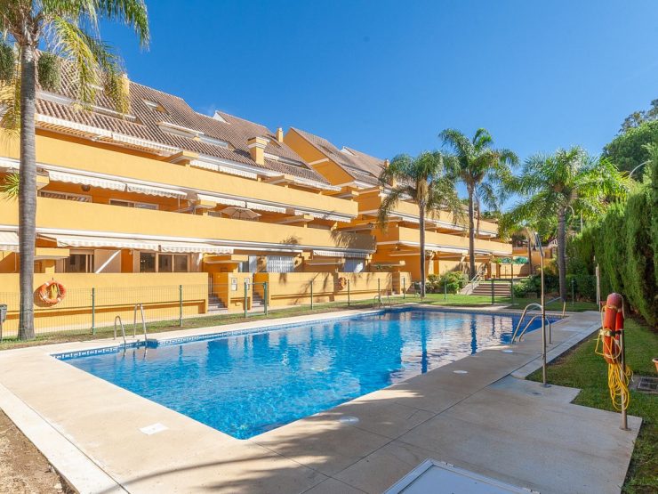 2 Bedroom Apartment  in Elviria
