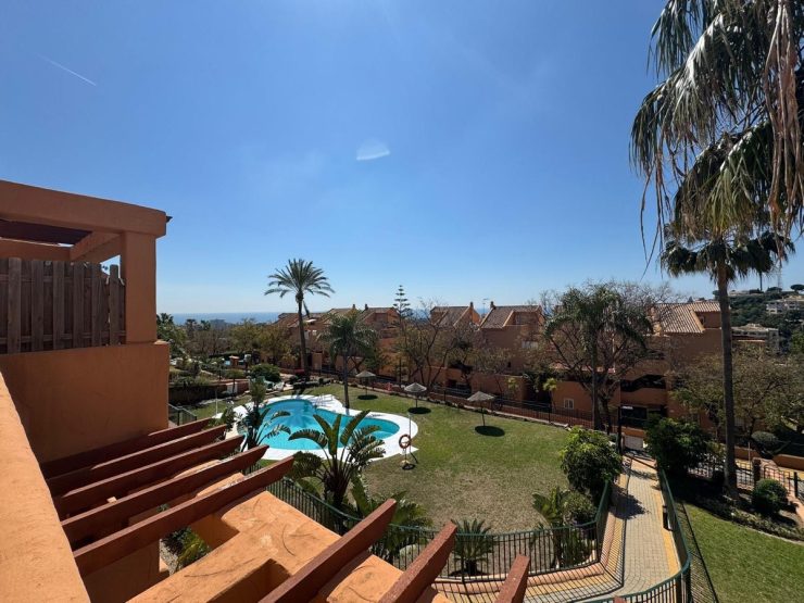 1 Bedroom Apartment  in Elviria