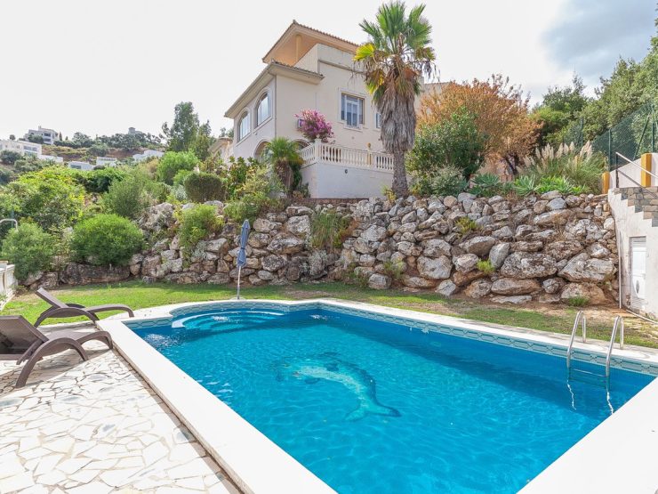 6 Bedroom Villa  in La Mairena