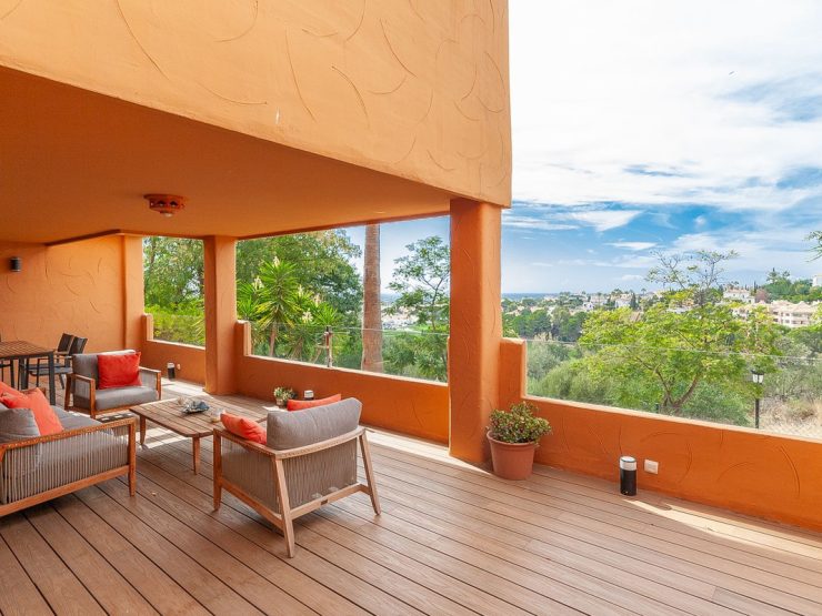 3 Bedroom Apartment  in Elviria